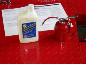 oil I used for my Harbor Freight Motorcycle Lift Table oil I used for my Harbor Freight Motorcycle Lift Table
