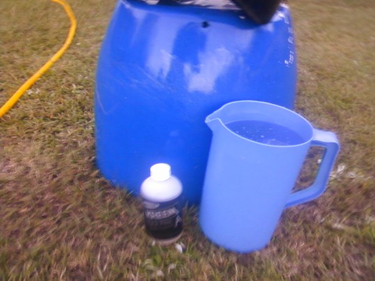 Warm water is reccomended to mix with cleaner