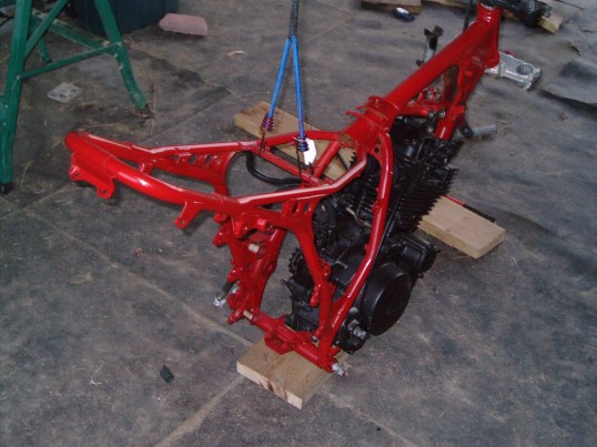 Yamaha 600 engine + frame