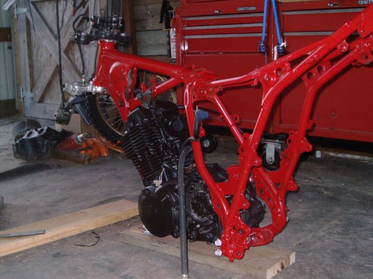 <Yamaha frame n engine 2>