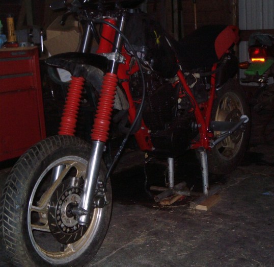YZF600 wheels & fenders on XT600>