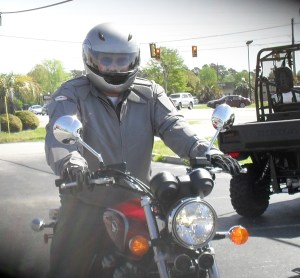 <Motopsyco on the 2013 CB1100>