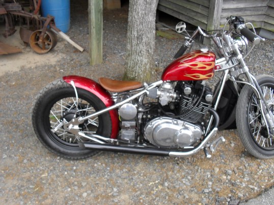 <neat little bobber>