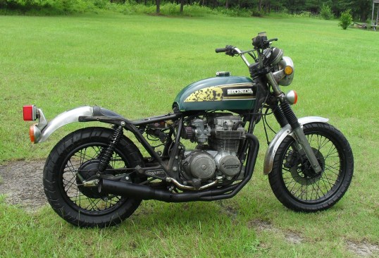 <airbrushed tank on cb650 scrambler>