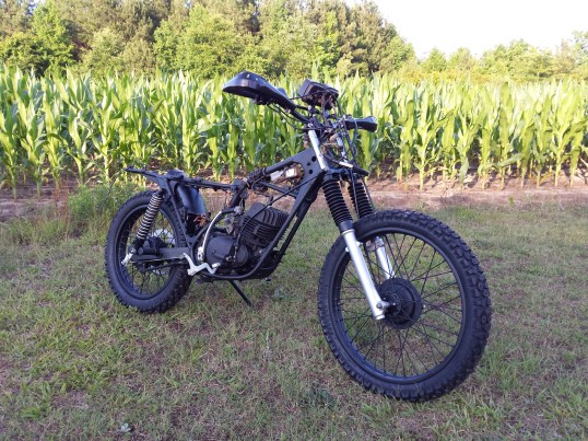 <1981 Suzuki TS185 roller>