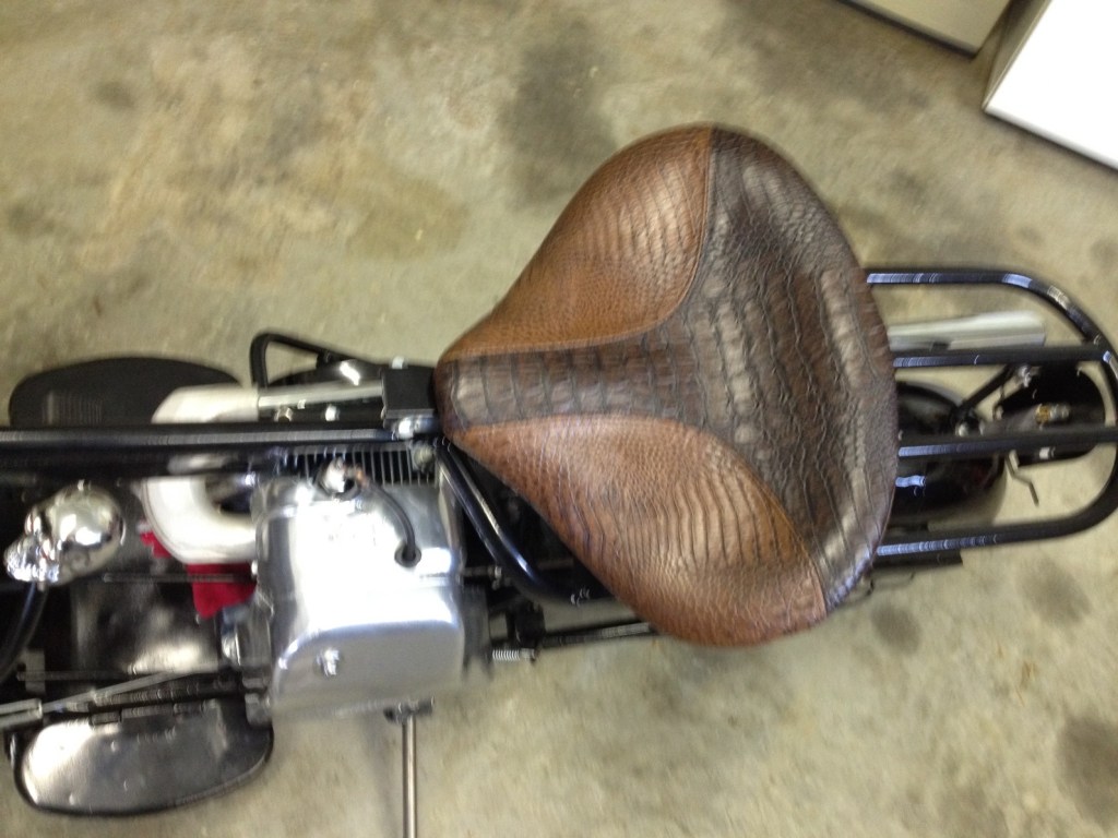 <Cushman Eagle Alligator Seat>