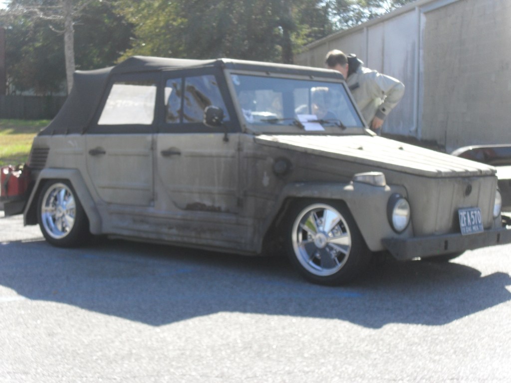 <rat survivor thing>