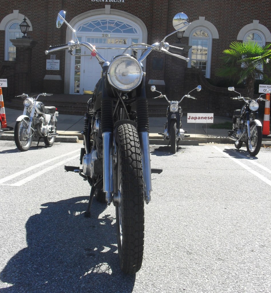 <The 1967 Honda CL77>